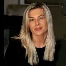 Olga Roth: Ausbildung und Berufserfahrung