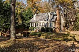 319 E Park St Cary Nc 27511 Zillow One Bedroom Apartment Bedroom Apartment Renting A House