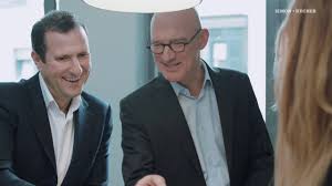 From 1995 to 2009, he served as ceo of the company, since then as chairman. Simon Kucher Partners Strategy Marketing Consultants Als Arbeitgeber Gehalt Karriere Benefits Kununu