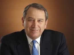 Wells Fargo revamps leadership of key operations