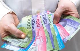 Dentro de esta semana comienza la tramitación para hacer efectivo el ingreso familiar de emergencia, el cual va dirigido al 60% de las familiares más vulnerables, que reciben ingresos de manera informal. Septimo Pago Del Ife Cuando Sera Y Quienes Lo Recibiran Bonos 2021 Chile