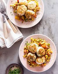 See more ideas about christmas eve dinner, christmas food, dinner. 21 Christmas Eve Dinner Ideas That Take 40 Minutes Or Less
