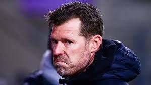 32 spiele, 9 gewonnen, 11 unentschieden, 12 verloren. Vfl Osnabruck Trennt Sich Von Trainer Grote Ndr De Sport Fussball