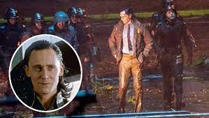 Начало «локи» заставляет думать, что та же участь ждет мобиуса и одинсона: Poyavilis Pervye Kadry So Semok Seriala Loki Gazeta Ru