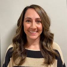 Lauren Tigue's Instagram, Twitter & Facebook