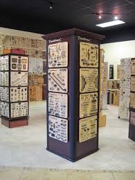 Hardware By Design S Design Ideas Pictures Remodel And Decor Showroom Decor Showroom Design Store Display Design