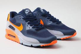 Nike Air Max 90 Hyperfuse Bears Sneakernews Com Step By Step Air Max 90 Hyperfuse Nike Air Max Nike Air