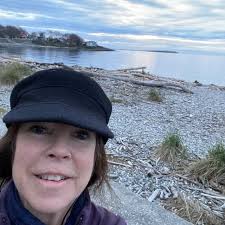 Dana Griffiths (@eastcoasthiker) • Threads, Say more