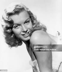 87 Marilyn Monroe Love Happy Stock Photos, High-Res Pictures, and Images