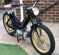 Garage Build 84 Puch Maxi Zippy Vintage Moped Custom Moped Moped Bike