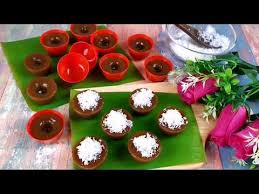Bahan a lumurkan sedikit minyak pada acuan lompang. Kuih Lompang Gula Merah Lembut Sedap Tips Untuk Berlekuk Berlesung Pipit Youtube Delicacy Holiday Decor Desserts