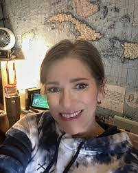 Amanda Briscoe's Instagram, Twitter & Facebook