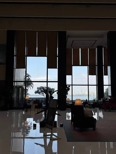 The Oberoi Mumbai - by Faiq Alfatkh - Guide Me by Fafa