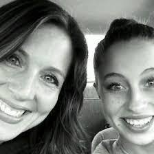 Anastasia Harmon's Instagram, Twitter & Facebook