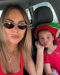 Lots of these scenes happening lately 🖤 With a side of a “ROCA GIRLS”  calendar. Stay tuned for each months special- ps. It's a crack up, you  don't want to miss😂 For