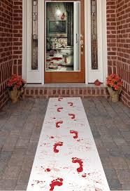 It's hard enough pinning down what the kids want to be and getting their costumes made or purchased—then you have to figure out your own? 51 Cheap Easy Diy Outdoor Halloween Decoration Ideas To Try This Year Earth Macros