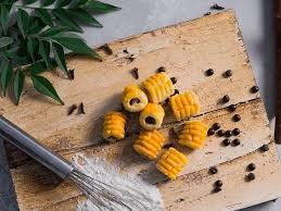 Hampir setiap rumah akan menyediakan nastar untuk para tamunya. Cara Membuat Kue Nastar Gulung Garpu Yang Tidak Keras Lifestyle Fimela Com
