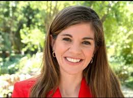 🥕 MIRACLE JUICE RECIPE 🥒 Ingredients: 5 carrots 🥕 8 ribs of celery 🌿 1  cucumber 🥒 1 beetroot 🌱 ¼ lemon 🍋 Ginger 🫚  https://cookbook.familyfreshrecipes.com/?s=Receta+de+Jugo+Milagroso