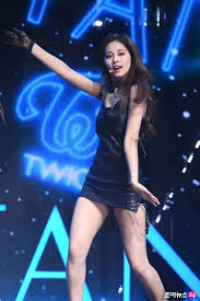 Twice fancy dance practice video fancy you album official purchase(us) amazon tinyurl.com/y43c4c4z barnes. 190422 Twice Tzuyu 7th Mini Album Fancy You Showcase Fancy Celebrity Portraits Kpop Girls