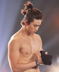 10 Idols Drool Worthy Man Buns Allkpop Com Man Bun Taecyeon Pop Star