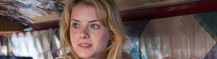 Laura's television debut was in 2006 when she laura rose to stardom in 2011, when she got a role to appear in the showtime series shameless, a. Laura Wiggins Filme Serien Und Biografie