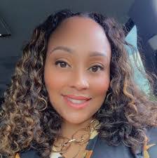 Claudia Mcclain's Instagram, Twitter & Facebook