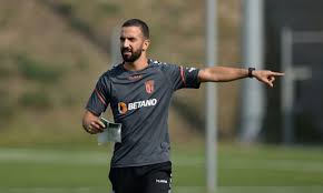 Ruben filipe marques amorim portugal nasceu a 27 jan 1985 em lisboa, portugal 35 anos 182 cm 72 kg médio no benfica pé preferencial: Ruben Amorim Nuevo Tecnico Del Sporting Portugal Todofichajes Com
