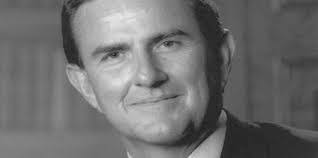 Jan Dulin's Instagram, Twitter & Facebook