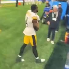 Black - New Camera Angle Emerges Of DK Metcalf Grabbing & Punching Lions Fan,  And It's Even Worse Than We Thought [VIDEO] Full story via 🔗 in comments.  👇 | Facebook