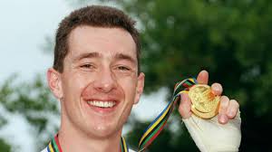 Cycling greats are honoured