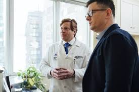 The typical education required to become a health services manager is a bachelor's degree. 5 Reasons To Get A Healthcare Management Degree