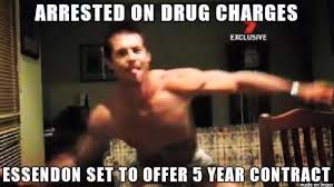 La première version des règles du football australien est rédigée entre autres par tom wills à melbourne en 1859 2 au melbourne cricket club (en), ce qui en fait le deuxième plus vieux code de football, derrière le rugby, puisque le football ne voit ses règles écrites qu'en 1863 et le football américain en 1869. Col Dges Footytalk Page 25