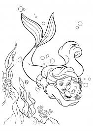 Flounder, a tropical reef fish. Ariel Hugs Flounder Coloring Pages Mermaid Coloring Pages Colorings Cc