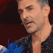 Ballando con le Stelle, un momento di grande dolore: Simone Di Pasquale  perde la mamma 💔 Durante la quarta puntata di Ballando con le Stelle,  trasmessa sabato 18 ottobre su Rai 1,