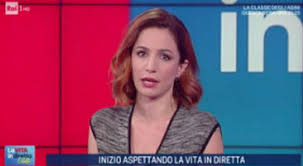 Conduco in tv, parlo a radio2 e scrivo sui libri. Andrea Delogu L Annuncio A Sorpresa A Vita In Diretta Domani Non So Se Saremo In Onda Vi Faremo Sapere Ecco Cosa Sta Succedendo