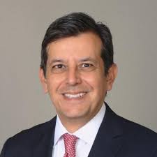 Roberto Velarde's Investing Profile