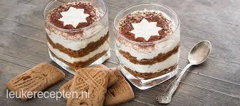 Leuk Als Sinterklaasrecept Of Kerstrecept Tiramisu Met Laagjes Room Zonder Ei En Speculaas Gedoopt In Koffie Lekker Eten Kerstrecepten Tiramisu