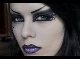 Halloween makeup/ I think I choose this