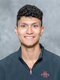 Cyclones Close Regular Season, Honor Seniors