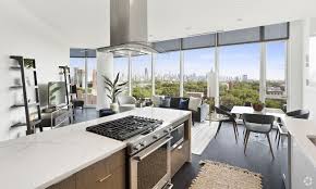 Live steps from uchicago and 15 minutes from the loop in renovated or. 2 Bedroom Apartments For Rent In Chicago Il Apartments Com