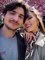 Hello friends, I am looking for a private house in the Bay Ridge area for a  Daycare , price 4000-4500$ 🙏🩷🩷🩷 I am also looking for a 2-room  apartment in a private