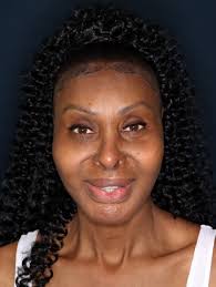 This Is What a 52-Year-Old Face Without Filters or Makeup Looks Like