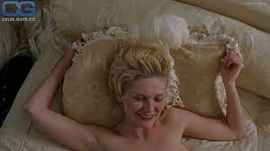 Kirsten Dunst nackt, Nacktbilder, Playboy, Nacktfotos, Fakes, Oben Ohne