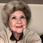 Roslyn Fay's Instagram, Twitter & Facebook