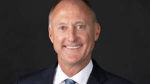 Jennifer Vangilder's Instagram, Twitter & Facebook