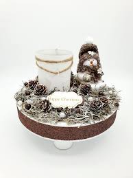 centre de table noel jour de l an decoration de table ou autre avec bougeoir bonhomme de neig centre de table noel decoration table de noel table de noel
