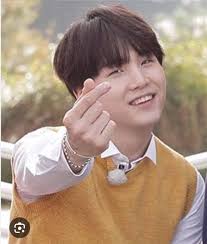 I have a lot in my Head 😭😭😭 All I need from from my Lovely fan 💕🫂 is  Pure love ❤️🌹 SUGA Agust D bts Army