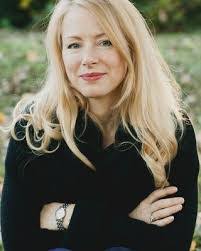 Nicole Hart's Instagram, Twitter & Facebook