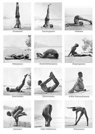 Las 12 Posturas Basicas Swami Sivananda Posturas De Yoga Estiramientos De Yoga Yoga