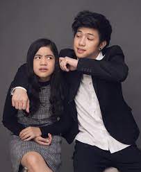 Who Are Ranz And Niana Kyle Kids Family Slaylebrity Ranz Kyle Kyle Cute Poses For Pictures